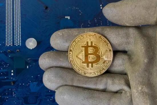 金十字架形成，比特幣眼睛反彈至15萬美元以上