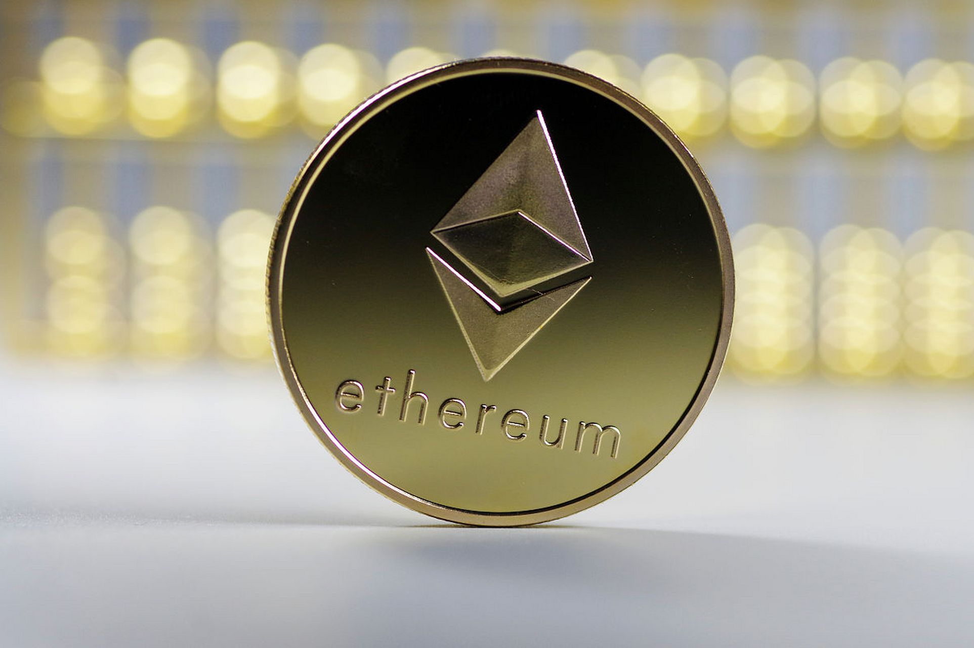 法國房地產公司股價因以太坊金庫舉措飆升800%